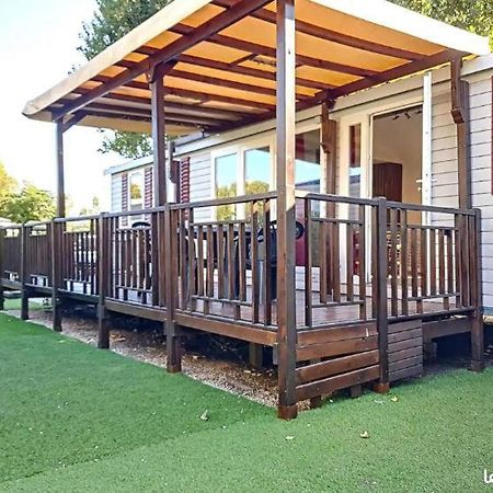 Le Moorea Mobilhome Camping Le Montourey 4 Etoiles Fréjus Eksteriør bilde