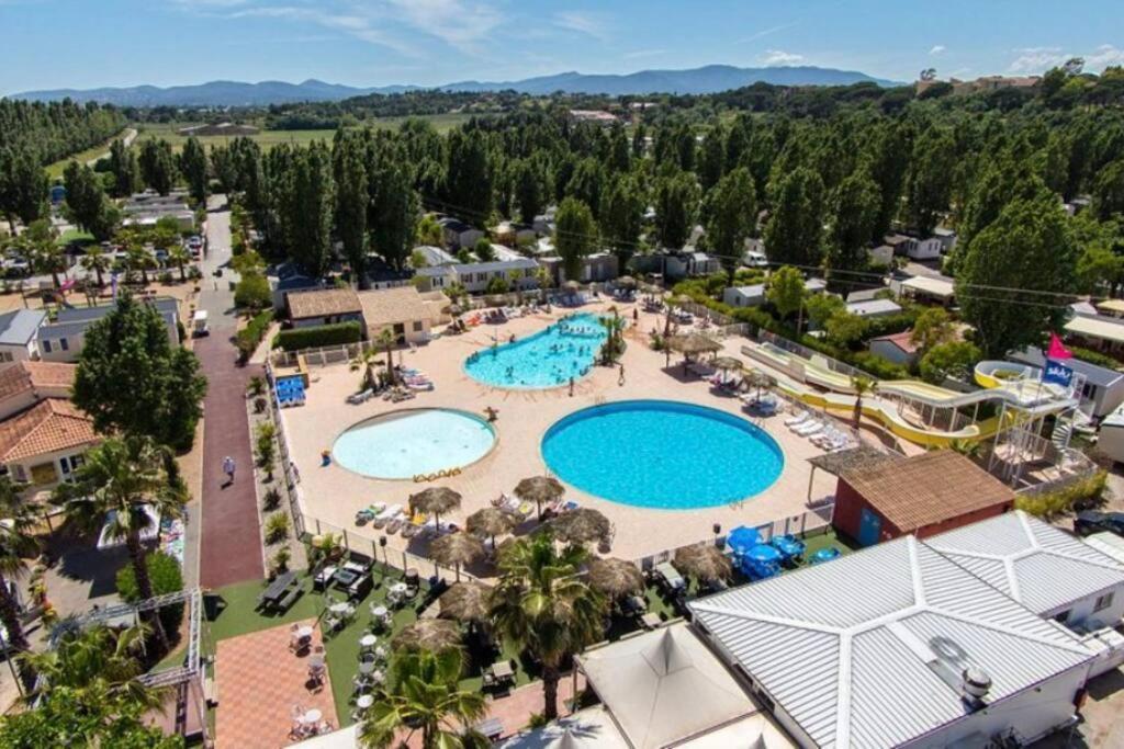 Le Moorea Mobilhome Camping Le Montourey 4 Etoiles Fréjus Eksteriør bilde