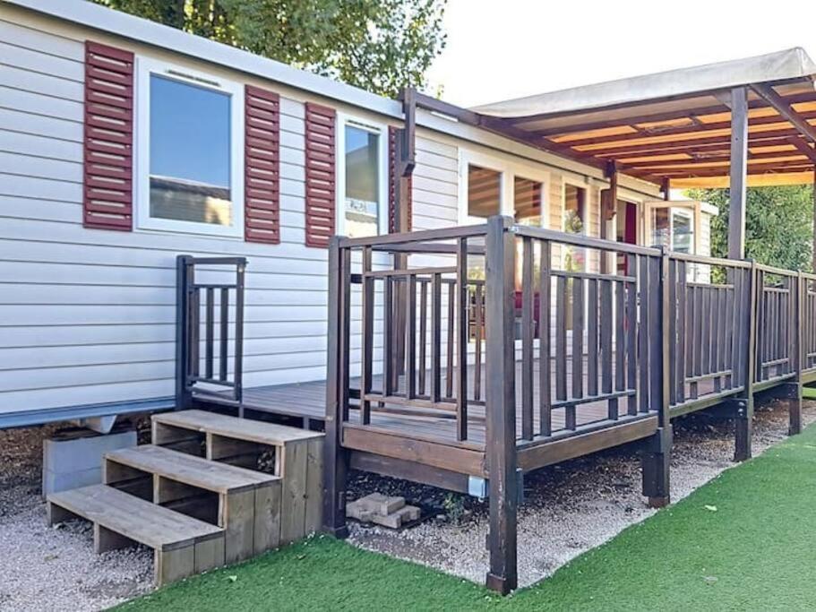 Le Moorea Mobilhome Camping Le Montourey 4 Etoiles Fréjus Eksteriør bilde